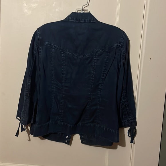 Jean Jacket - Picture 2 of 2